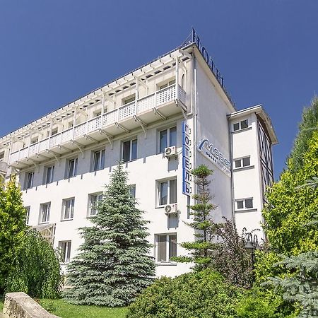 Мариот Медикал Центр Трускавец Экстерьер фото